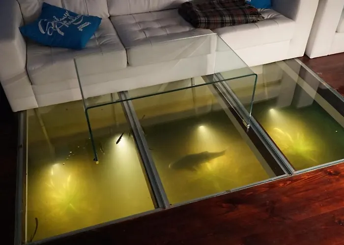 Dom Na Wodzie Nad Jeziorem Krzywe Villa