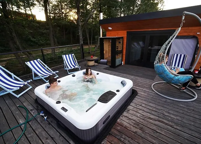 Villa Dom Na Wodzie Nad Jeziorem Krzywe *